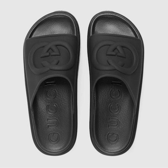Gucci Black Shoes- Gucci Interlocking G slide sandal 🖤 - Picture 1 of 11